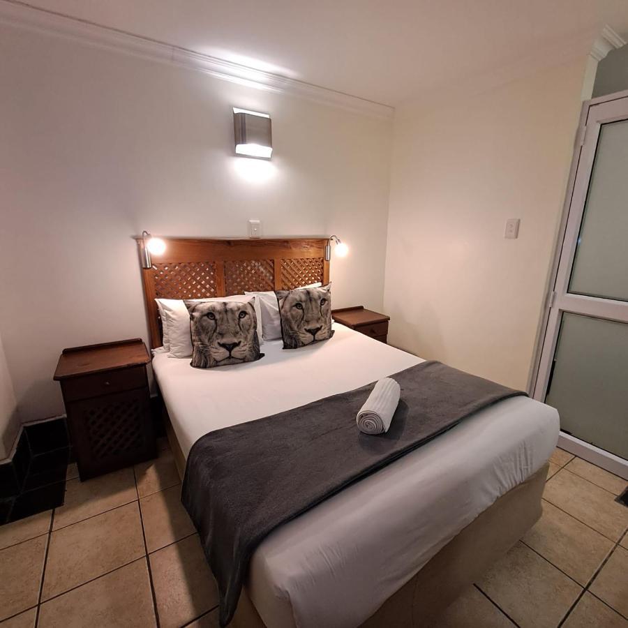Green Door Guest House Mossel Bay Eksteriør billede