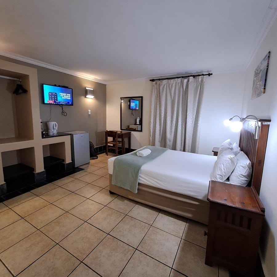 Green Door Guest House Mossel Bay Eksteriør billede